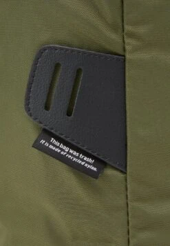 Doughnut Christopher Go Wild SeriesBackpack Unisex - Rucksack - Black/Army -Doughnut Bags Outlet Store 4630b949c77440d28a462924bc870023