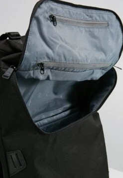 Doughnut Christopher - Rucksack - Black -Doughnut Bags Outlet Store 7ff6412039ef4c748ee619f67bae9ee1