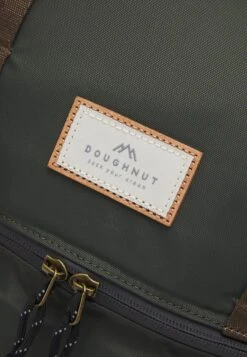 Doughnut Christopher Jungle Series Backpack Unisex - Rucksack - Olive/Army -Doughnut Bags Outlet Store 8cf421bc41114352bc4ed76f37f3def4