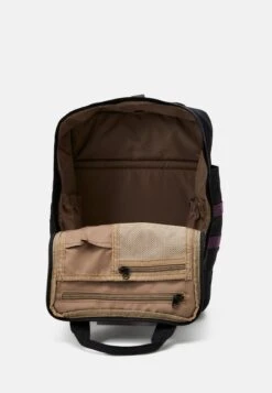 Doughnut Macaroon Happy Camper Series Unisex - Rucksack - Black -Doughnut Bags Outlet Store bef681ffc1b8401dbd2177a60f01335c