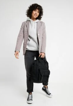 Doughnut Macaroon Series - Rucksack - Black -Doughnut Bags Outlet Store cde44b561c374bee82fb685b32f51666