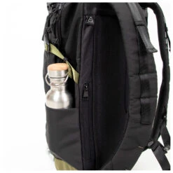 Doughnut - Astir Large Titan 28 - Daypack -Doughnut Bags Outlet Store doughnut astir large titan 28 daypack detail 4