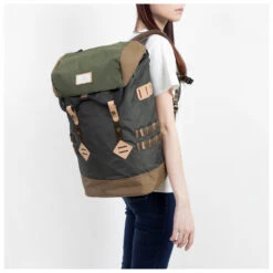 Doughnut - Colorado 19 - Daypack -Doughnut Bags Outlet Store doughnut colorado 19 daypack detail 4