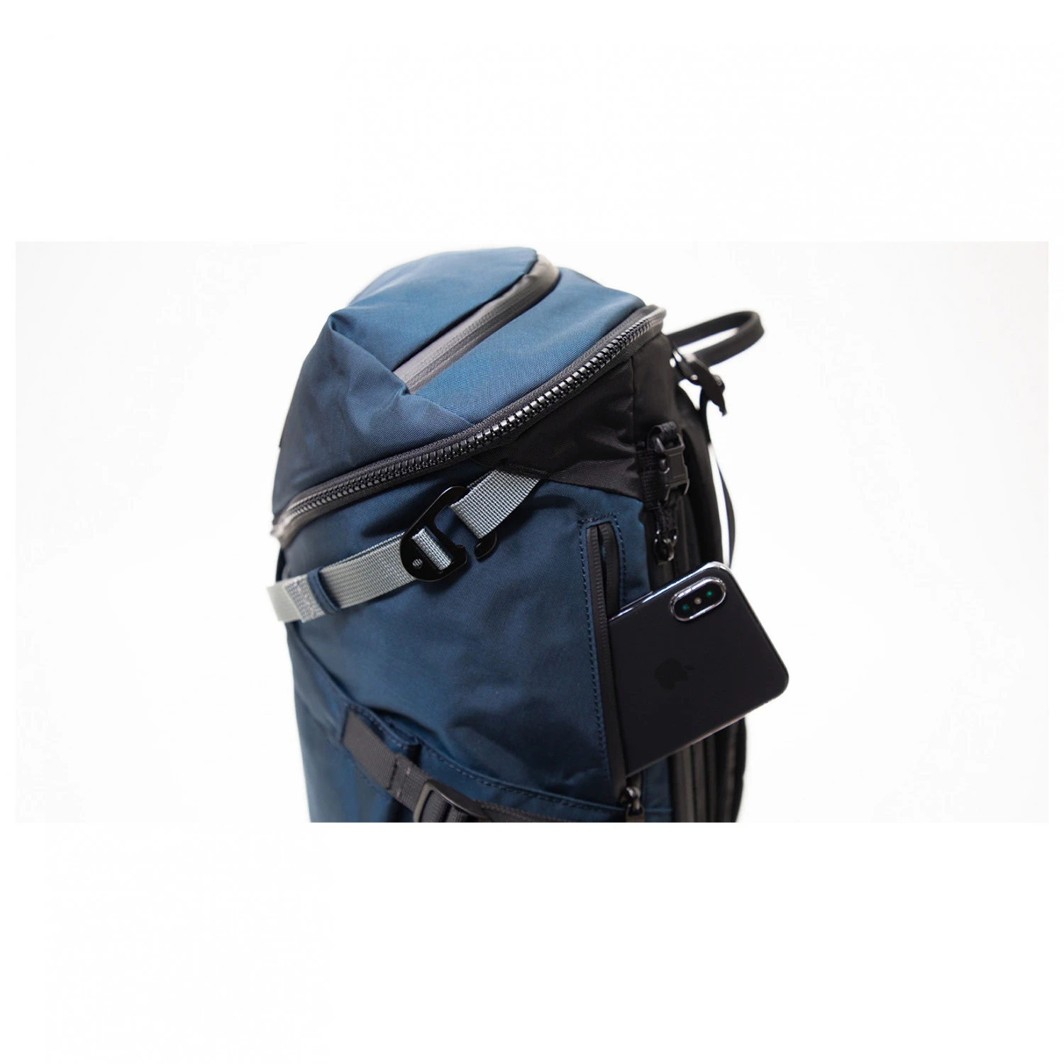 Doughnut - Dynamic Large 22 Ocean Power Series - Daypack 6 Doughnut - Dynamic Large 22 Ocean Power Series - Daypack - Image 6