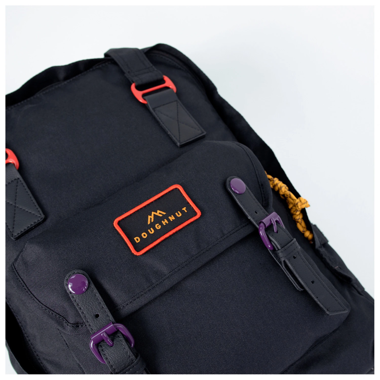 Doughnut - Macaroon Large Happy Camper 18 - Daypack 4 Doughnut - Macaroon Large Happy Camper 18 - Daypack - Image 4