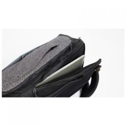 Doughnut - Sturdy Shield Series 20 - Daypack -Doughnut Bags Outlet Store doughnut sturdy shield series 20 daypack detail 6