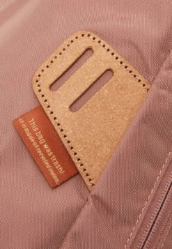 Doughnut Christopher Small Jungle Backpack Unisex - Rucksack - Chestnut -Doughnut Bags Outlet Store e79cedcd40c24edf95e7d54c7423131f